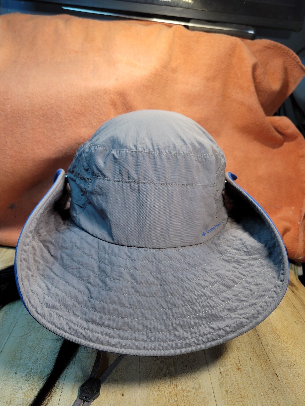 Quechua Sun Hat / hiking / fishing